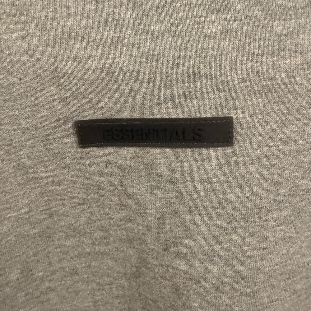 Fear of God Essentials Pullover Sweatshirt - Picture 5 of 5